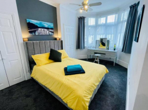 Flat in the heart of Leigh on Sea less than 2 miles from the beach